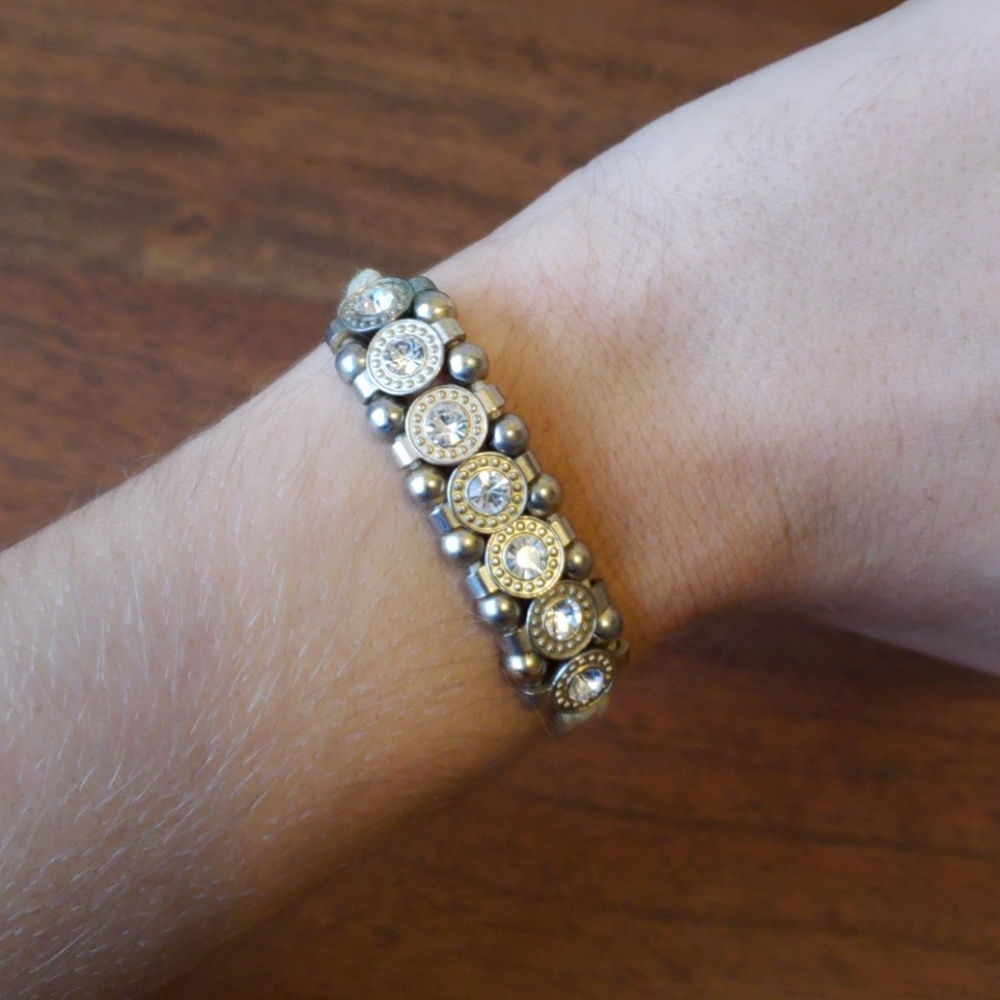 AEO Adjustable Gold String Bracelet